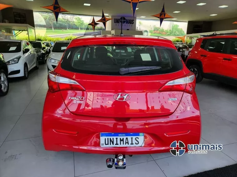 Hyundai HB20 Vermelho 1