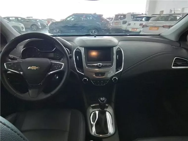 Chevrolet Cruze Prata 10