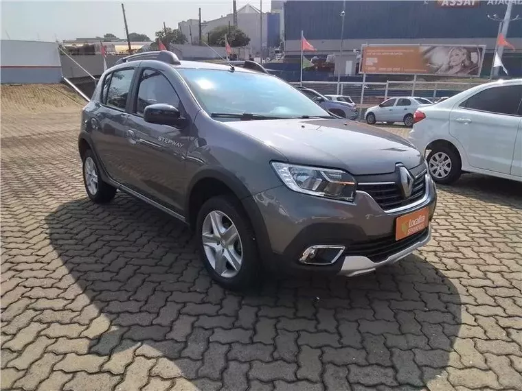 Renault Sandero Cinza 10