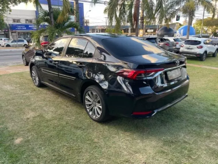 Toyota Corolla Preto 10