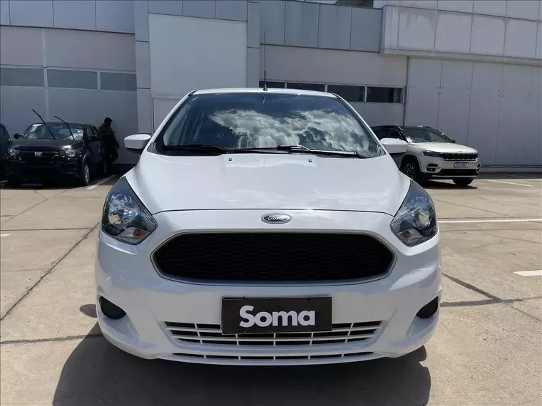 Ford KA Branco 3