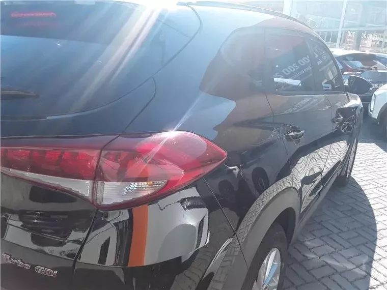 Hyundai Tucson Preto 6