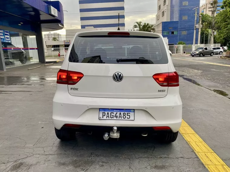 Volkswagen Fox Branco 8