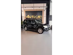 Mitsubishi Pajero Full