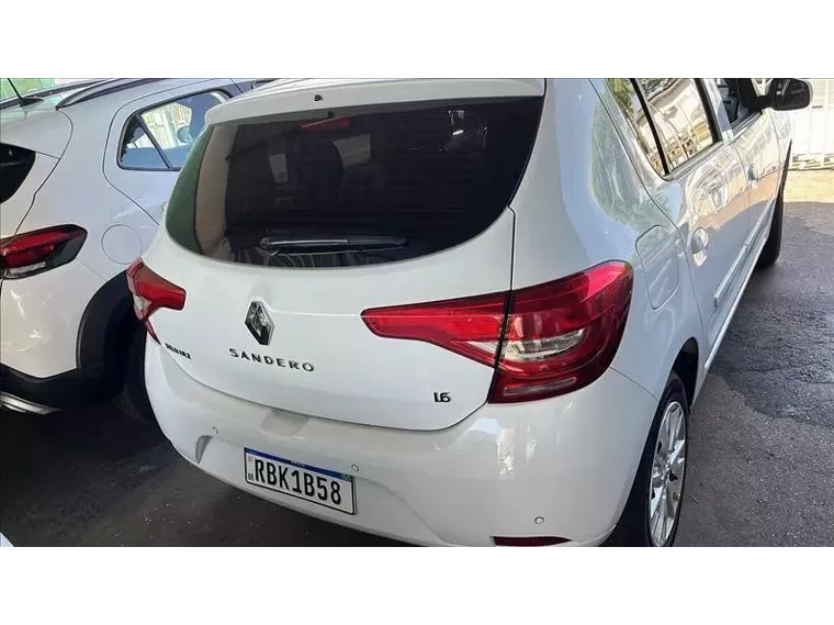 Renault Sandero Branco 3