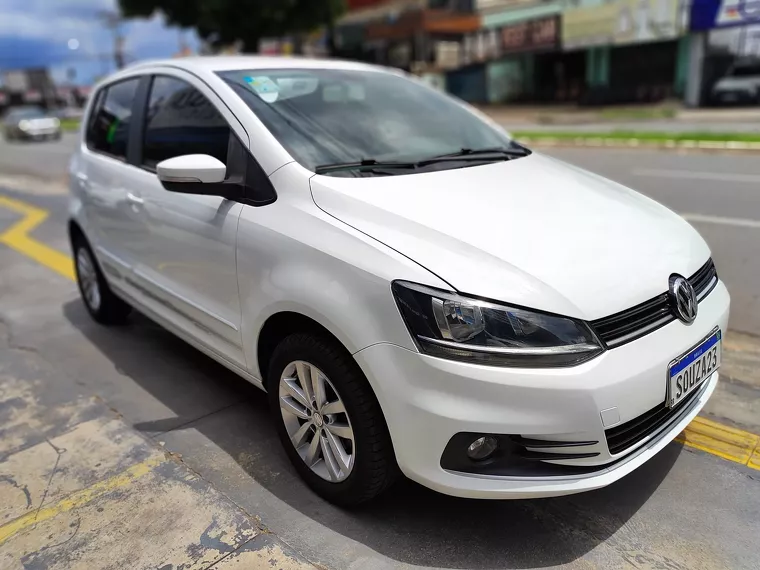 Volkswagen Fox Branco 1