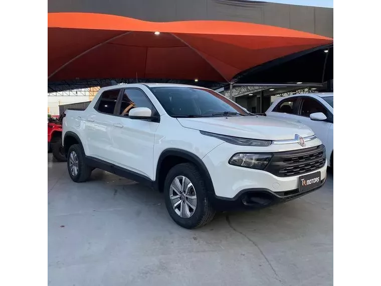 Fiat Toro Branco 6