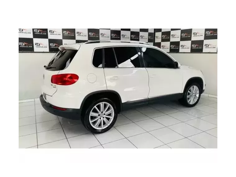 Volkswagen Tiguan Branco 3