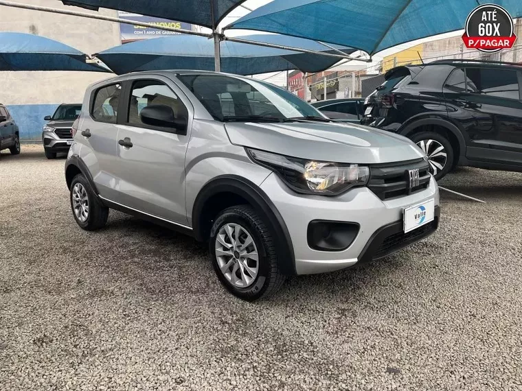 Fiat Mobi Prata 6