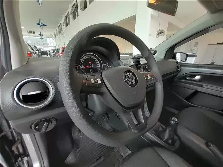 Volkswagen UP Cinza 2