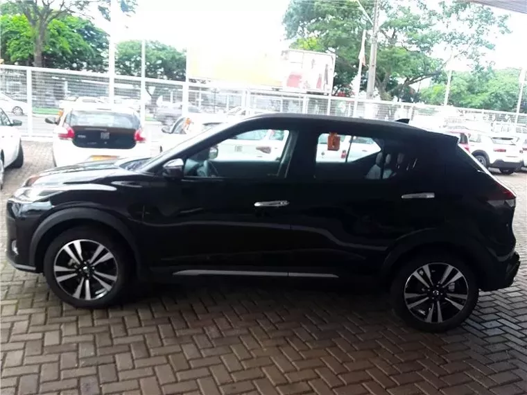 Nissan Kicks Preto 1