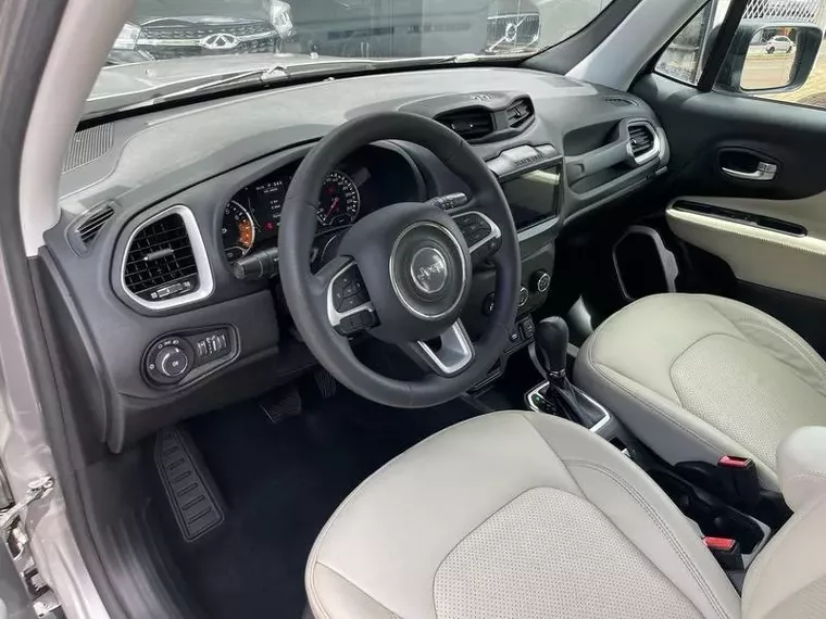 Jeep Renegade Prata 5