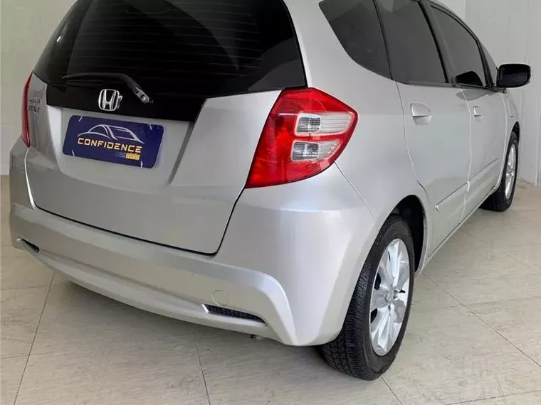 Honda FIT Prata 2