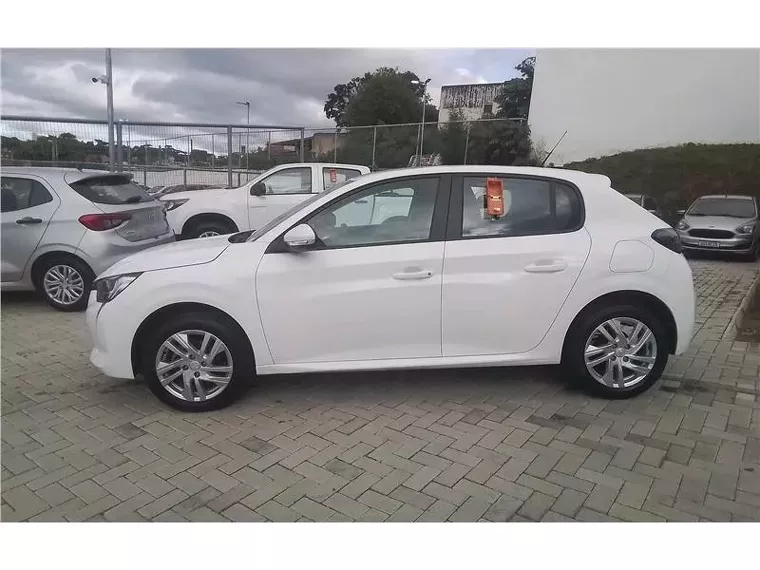 Peugeot 208 Branco 7