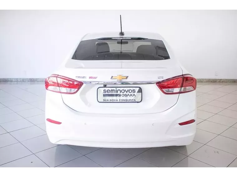 Chevrolet Cruze Branco 18