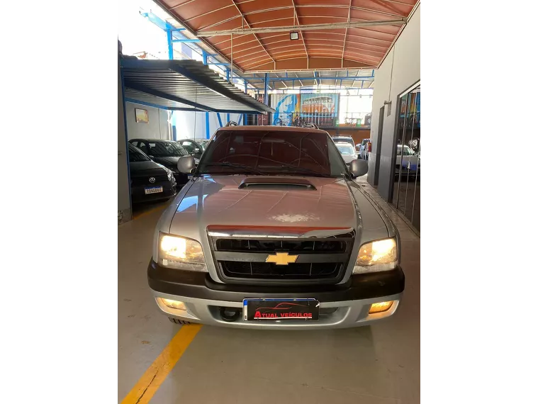 Chevrolet S10 Prata 2