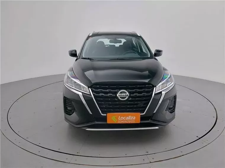 Nissan Kicks Preto 15