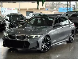 BMW 320i