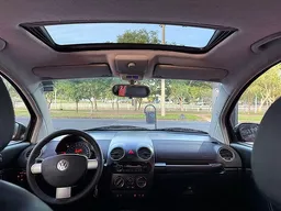 Volkswagen New Beetle