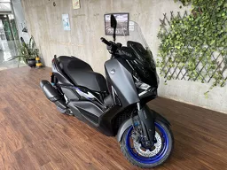 Xmax