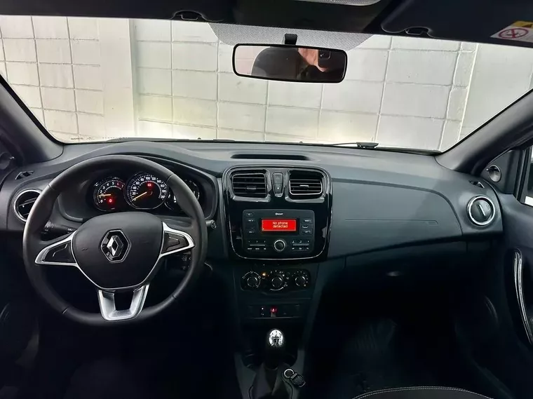 Renault Logan Branco 3