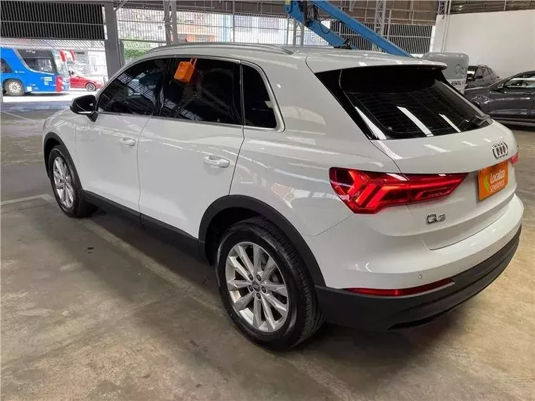 Audi Q3 Branco 9