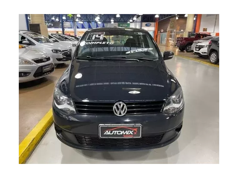 Volkswagen Fox Cinza 11