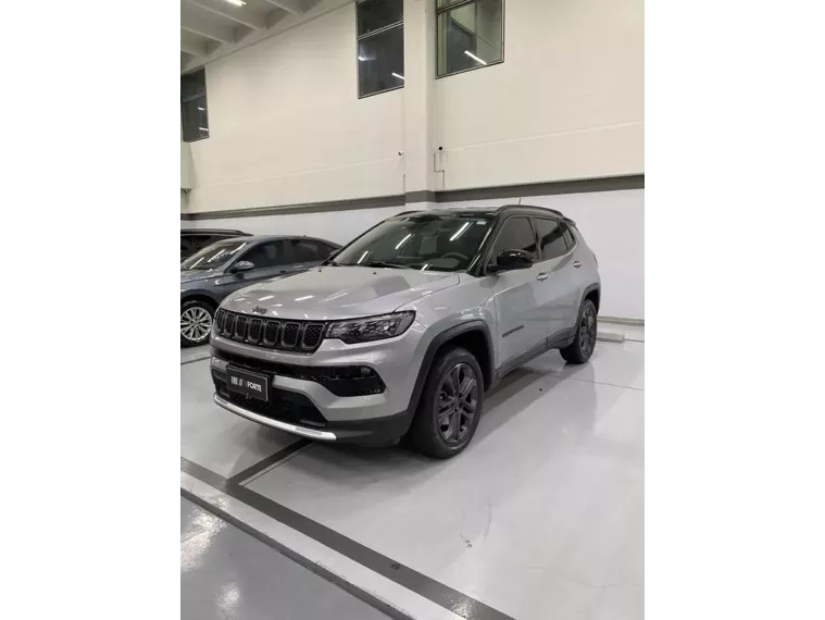 Jeep Compass Prata 7