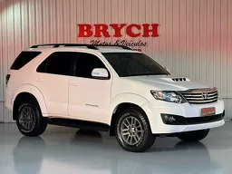 Toyota Hilux SW4