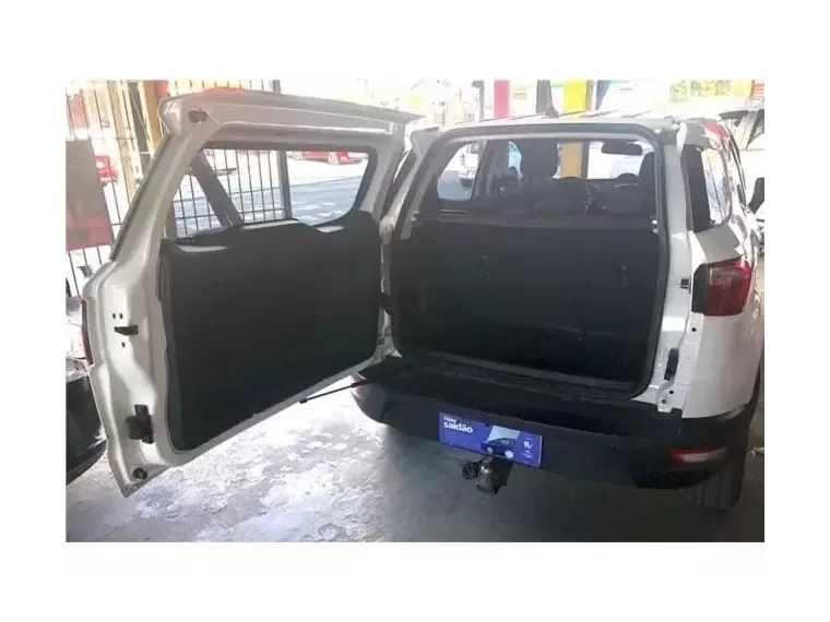 Ford Ecosport Branco 2