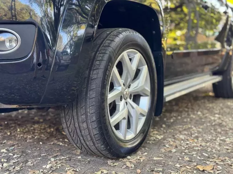 Volkswagen Amarok Preto 6