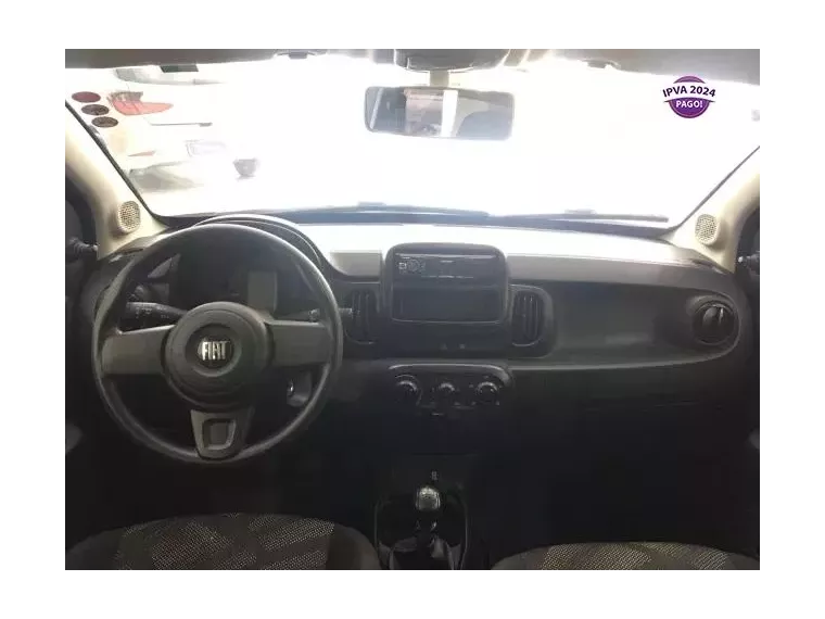 Fiat Mobi Prata 6