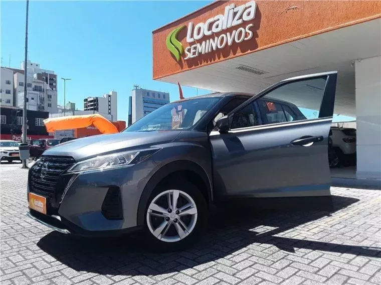 Nissan Kicks Cinza 4