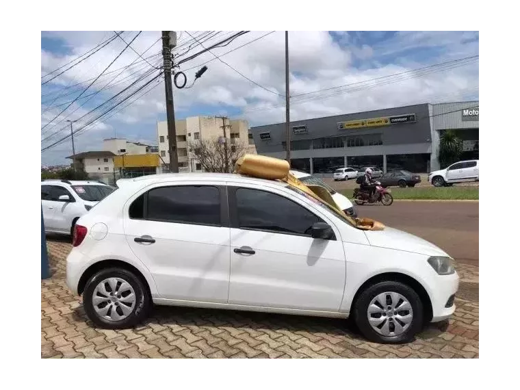 Volkswagen Gol Branco 6