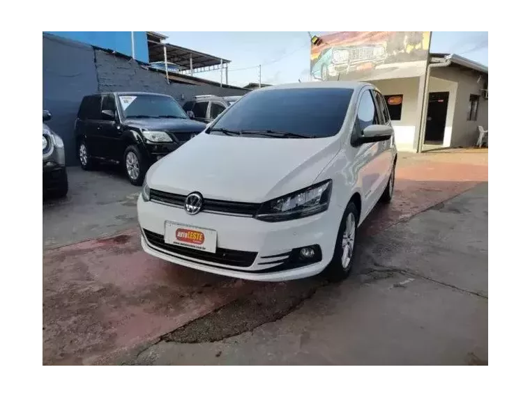 Volkswagen Fox Branco 10