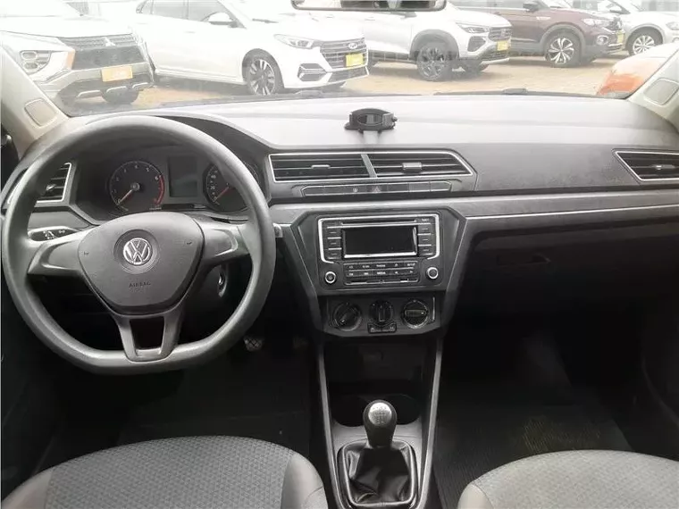 Volkswagen Gol Prata 10