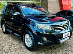 Toyota Hilux SW4