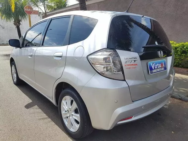 Honda FIT Prata 9