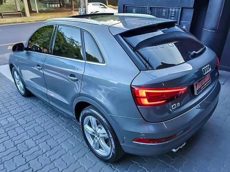 Audi Q3 Cinza 5