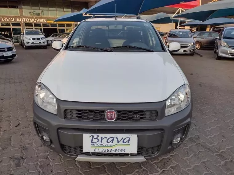 Fiat Strada Branco 1