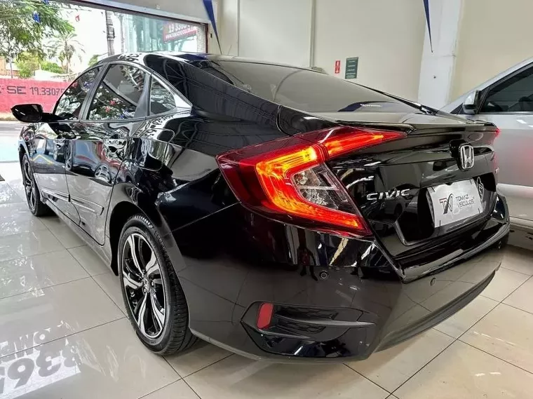 Honda Civic Preto 33