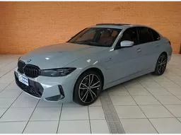 BMW 330e