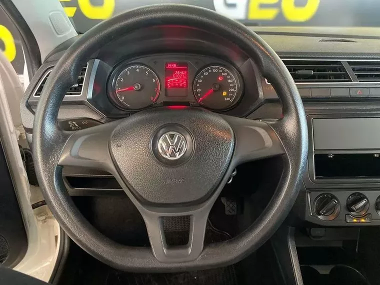 Volkswagen Saveiro Branco 17