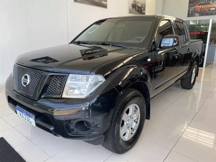 Nissan Frontier Preto 9