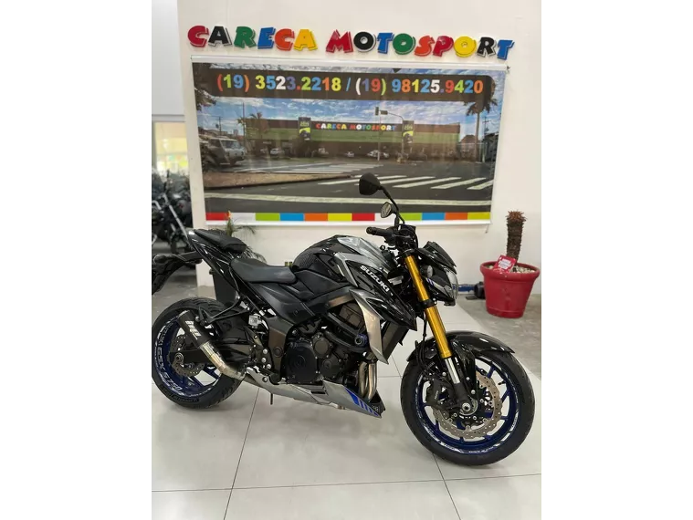 Suzuki GSX-S Preto 4