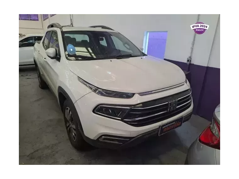 Fiat Toro Branco 3