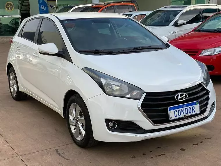 Hyundai HB20 Branco 6