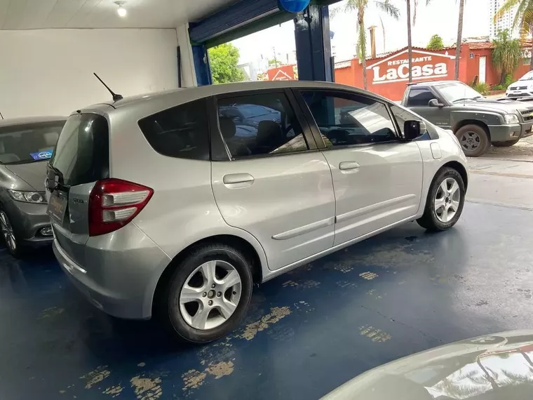 Honda FIT Prata 16