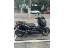 Xmax