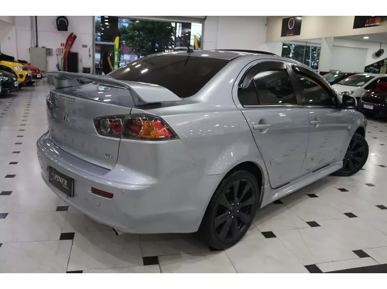 Mitsubishi Lancer Prata 18